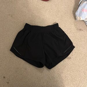 Lululemon Hotty Hot 4inch Shorts Low Rise